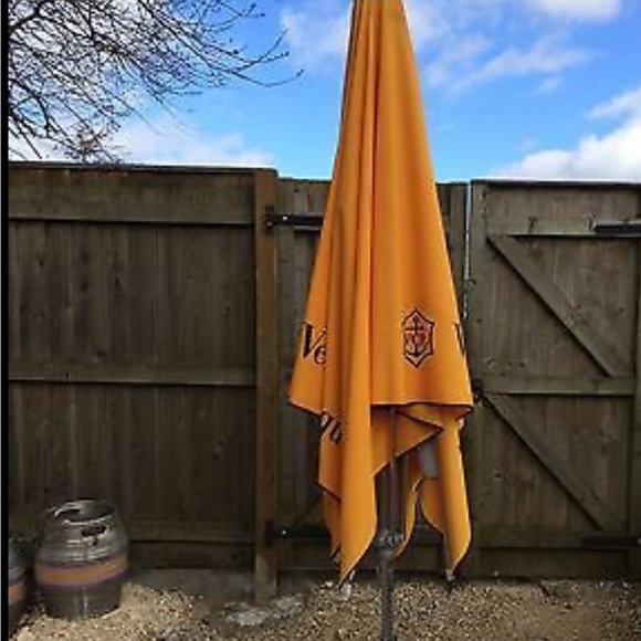 Rare official Veuve Cliquot Umbrella fabric only - Picture 4 of 4